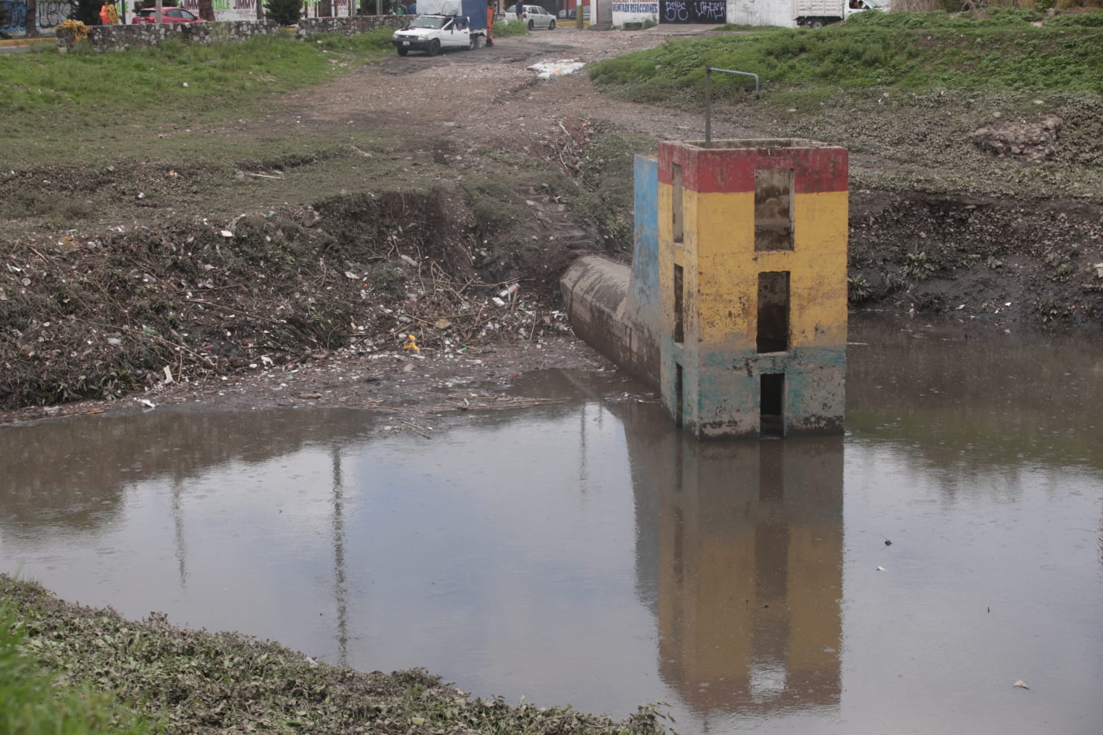 Vaso Regulador Puente Negro Alcanza Su M Ximo Nivel Y Genera Alarma