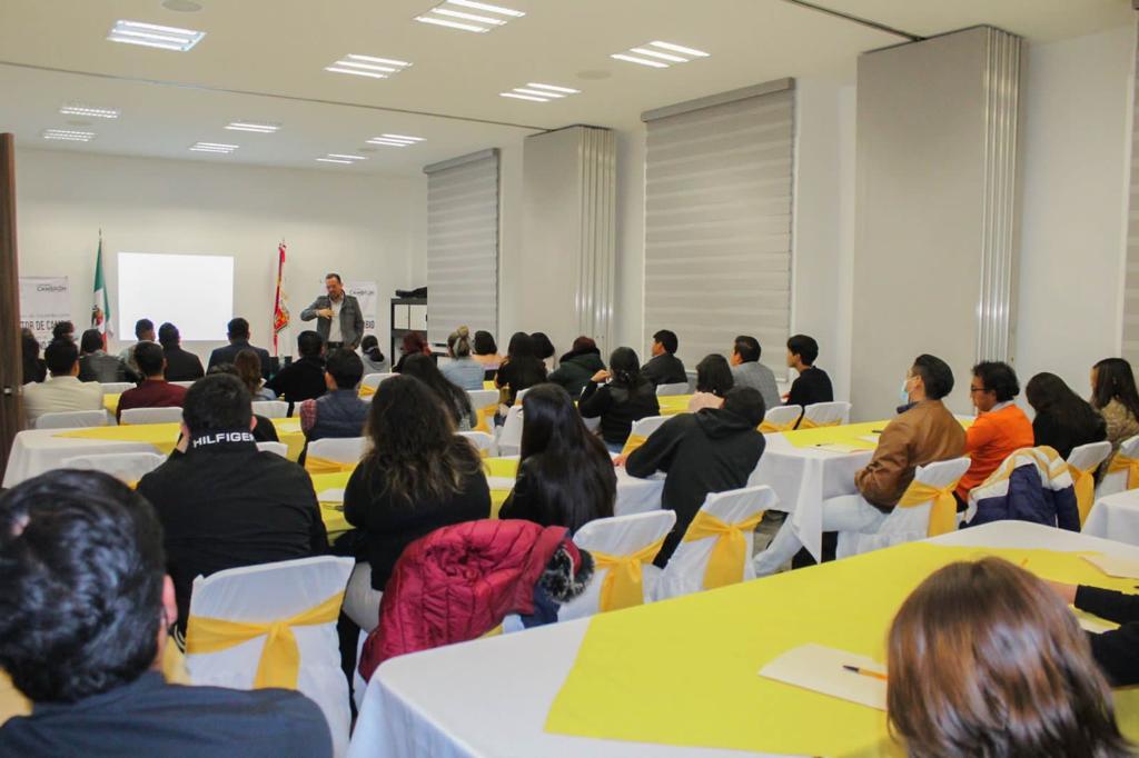 Inició Juan Manuel Cambrón curso Jóvenes de Izquierda como factor de