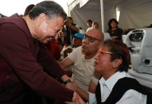 Impulsan el desarrollo con infraestructura social y entrega de apoyos agrícolas