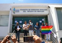 Se manifestaron frente a las instalaciones