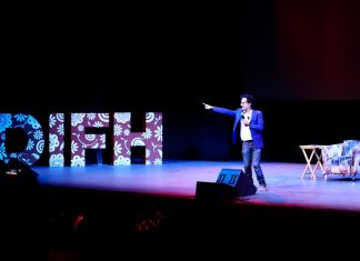 Entre risas y prejuicios, Kike Vazquez se presentó en Pachuca