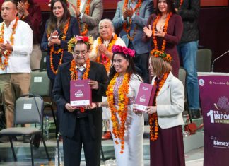 Rinde Simey Olvera su primer informe como senadora; refrenda apoyo a Claudia Sheinbaum