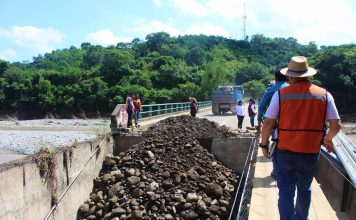 Rehabilitan puente Zoquitipán-Naranjos en Yahualica