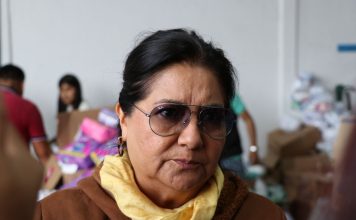 Atiende DIFH a dos menores en orfandad tras lluvias torrenciales