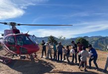 Abastecen de víveres a comunidades incomunicadas de Tianguistengo