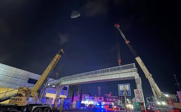 Desmontan con inversión de 198 mil pesos puente peatonal en zona de hospitales