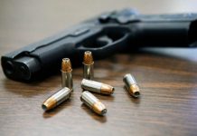 Por portar armas sin licencia condenan a 5; estarán más de dos años en prisión