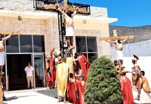 Escenifican La Pasión de Cristo en Ceresos estatales