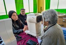 Benefician a más de cinco mil personas con estudios y entrega de lentes gratuitos