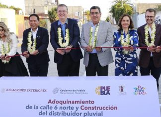 Marcelo Ebrard y Sergio Salomón inauguran oficinas de Relaciones Exteriores en Tepeaca