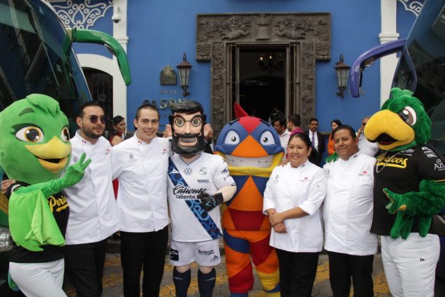 Casona María celebra el sabor tradicional de los Chiles en Nogad