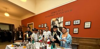 Gobierno impulsa exportación de mezcal poblano a Caribe, África y Europa