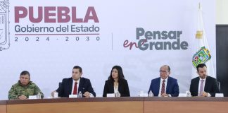 Gobierno estatal respalda a migrantes poblanos en su regreso al país