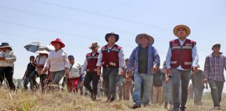 Omar Muñoz regresa a dialogar con vecinos