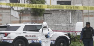 Hallan dos cuerpos sin vida cerca del mercado Morelos