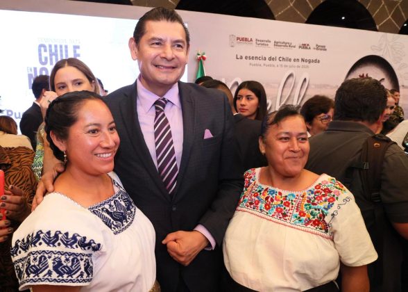 "Chile en Nogada, s&iacute;mbolo de identidad y creatividad culinaria": Josefina Rodr&iacute;guez