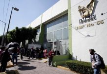 Ladrón disfrazado de médico sustrae equipo médico y computadoras en Amalucan