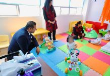 Armenta reabre la estancia infantil del ISSSTEP