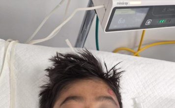 Buscan a familiares de menor lesionado en el accidente de la carretera Tlapa–Puebla