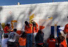 Estudiantes rehabilitan espacios en Colegio Mano Amiga con voluntariado