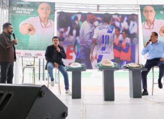 Cuauhtémoc Blanco y Carlos Salcido, en el Summit 2026 de la UDEP