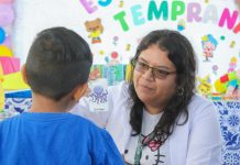 Chiautempenses reciben atención médica gratuita en Feria de la Salud