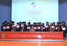 La UATx celebra la graduación nuevos profesionistas en Enseñanza de Lenguas