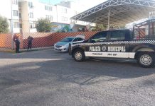 Policía de Apetatitlán atiende reporte de robo en unidad habitacional Petroquímica; brinda acompañamiento al propietario