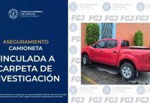 Asegura FGJE camioneta vinculada a carpeta de investigación