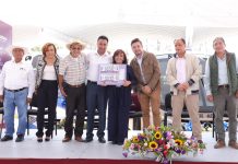 Entrega Gobernadora 77 concesiones y la nueva central de autobuses en Huamantla