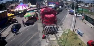 Tren embiste a ciclista que «quiso ganar el paso»