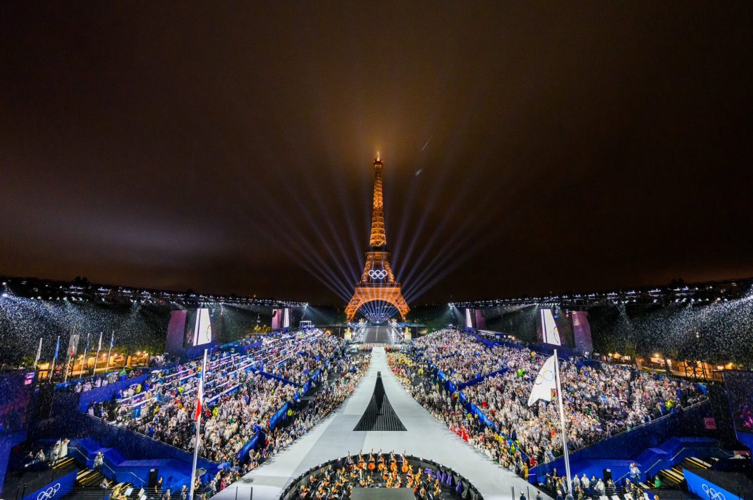 Paris-2024-¡Espectacular-Brillante-e-historica-inauguracion-de-los-Juegos-Olimpicos-Sportsmedia-Mx-1