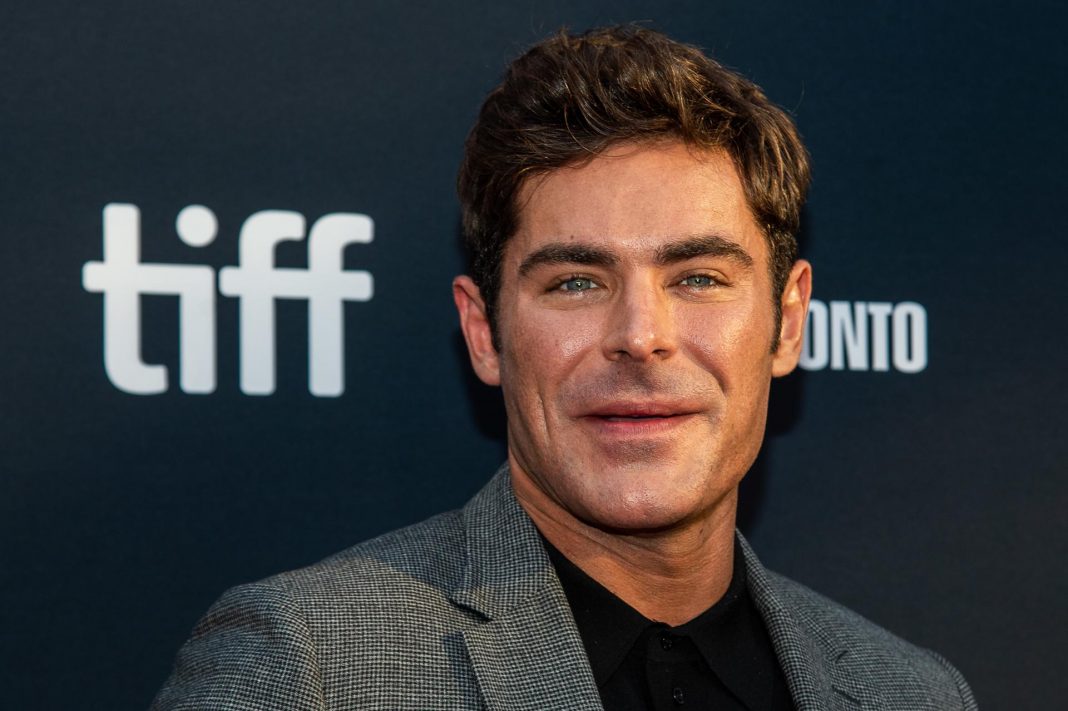 El actor Zac Efron se encuentra