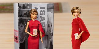 Isabel Allende ya tiene su muñeca Barbie y viene con libro