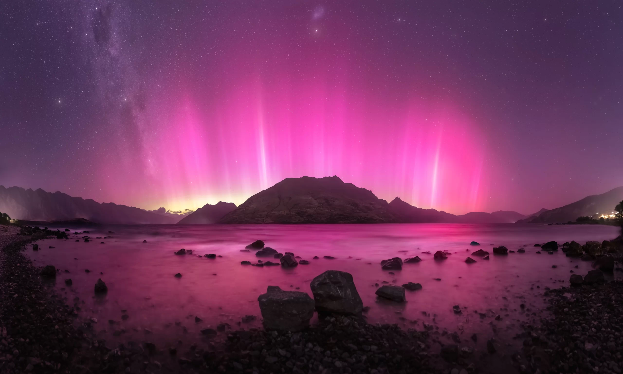 Auroras: Larryn Rae (Nueva Zelanda) – Aurora de Queenstown.