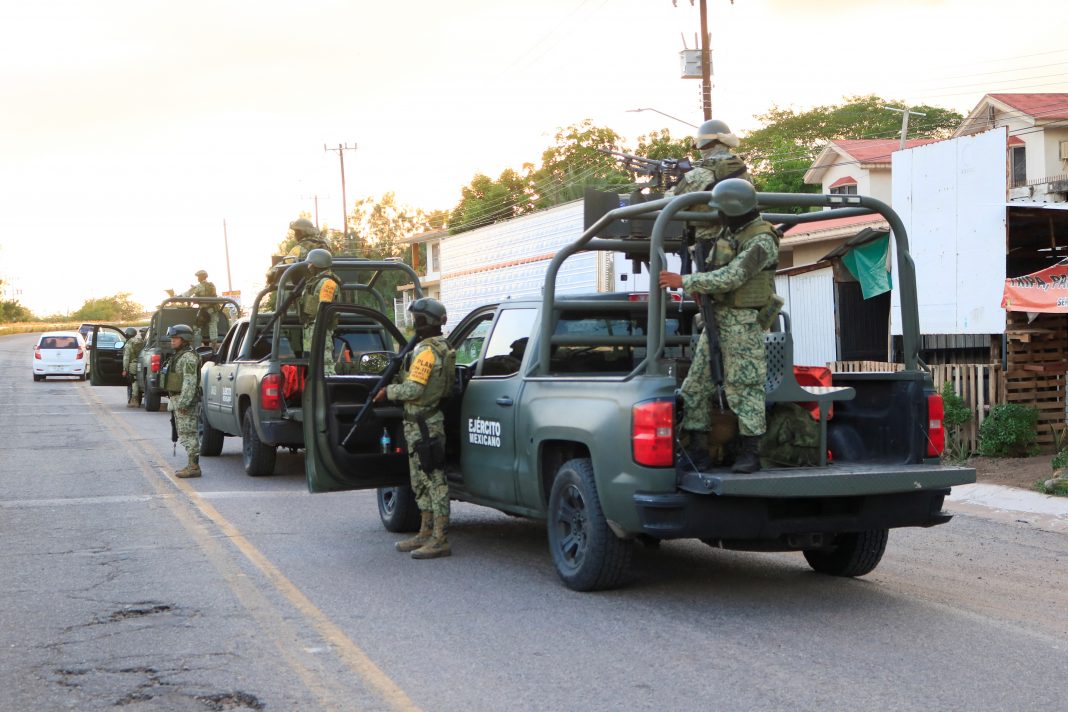 Cartel drug gunmen and security forces clash in Culiacan