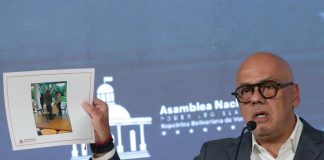 Parlamento de Venezuela asegura que González Urrutia acató la sentencia de la reelección de Maduro