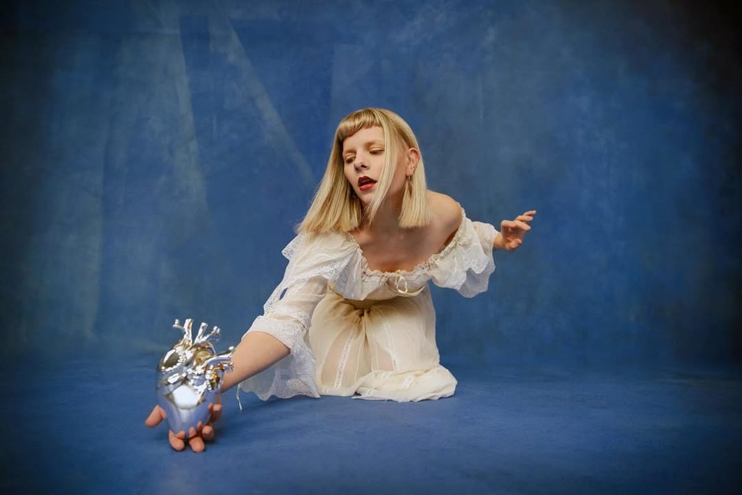 AURORA se solidariza con la comunidad trans de Estados Unidos tras las políticas de Donald Trump que restringen derechos fundamentales.