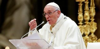 Papa Francisco, en estado crítico tras crisis respiratoria: Vaticano