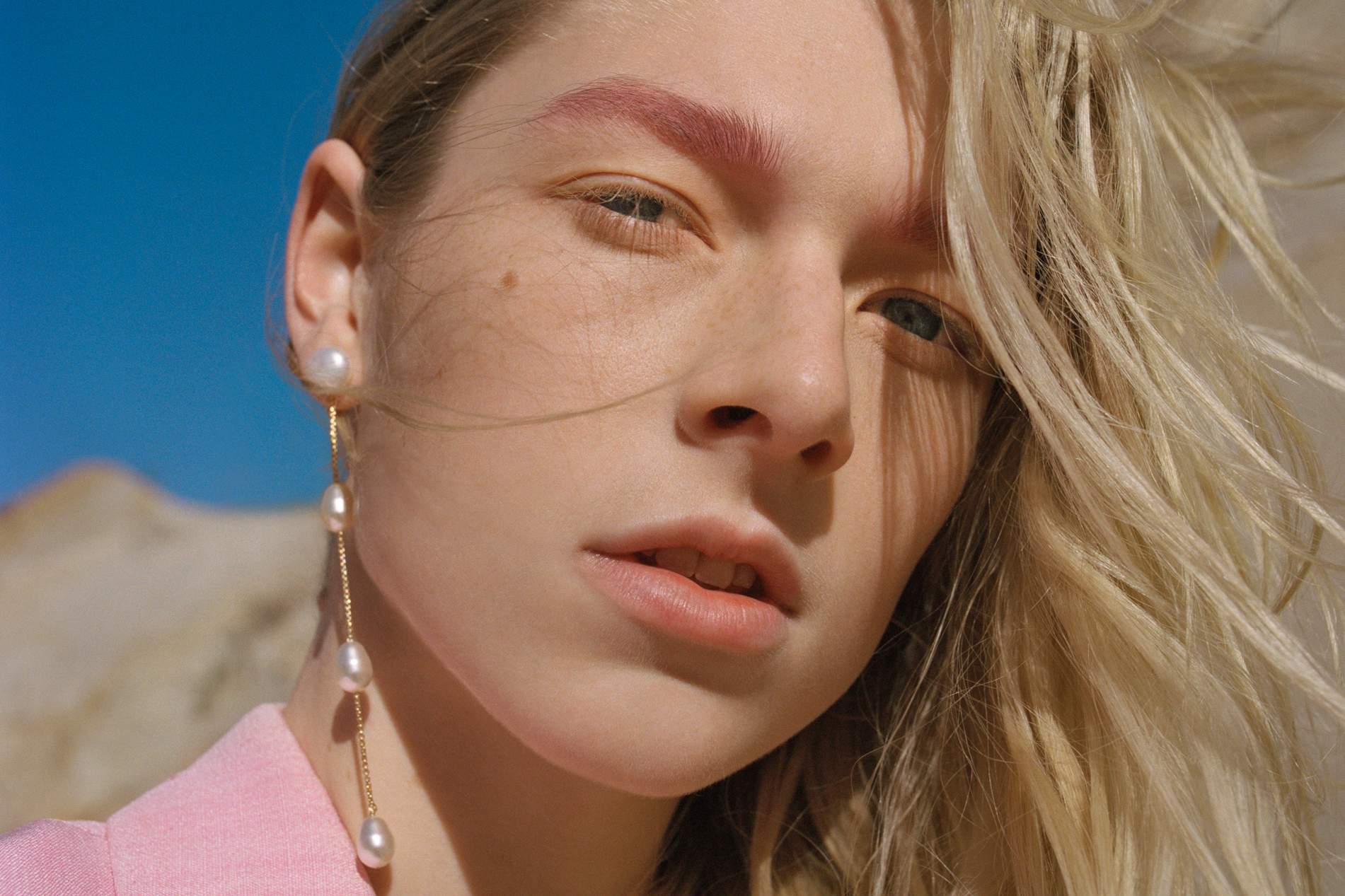 La actriz Hunter Schafer en un evento de moda