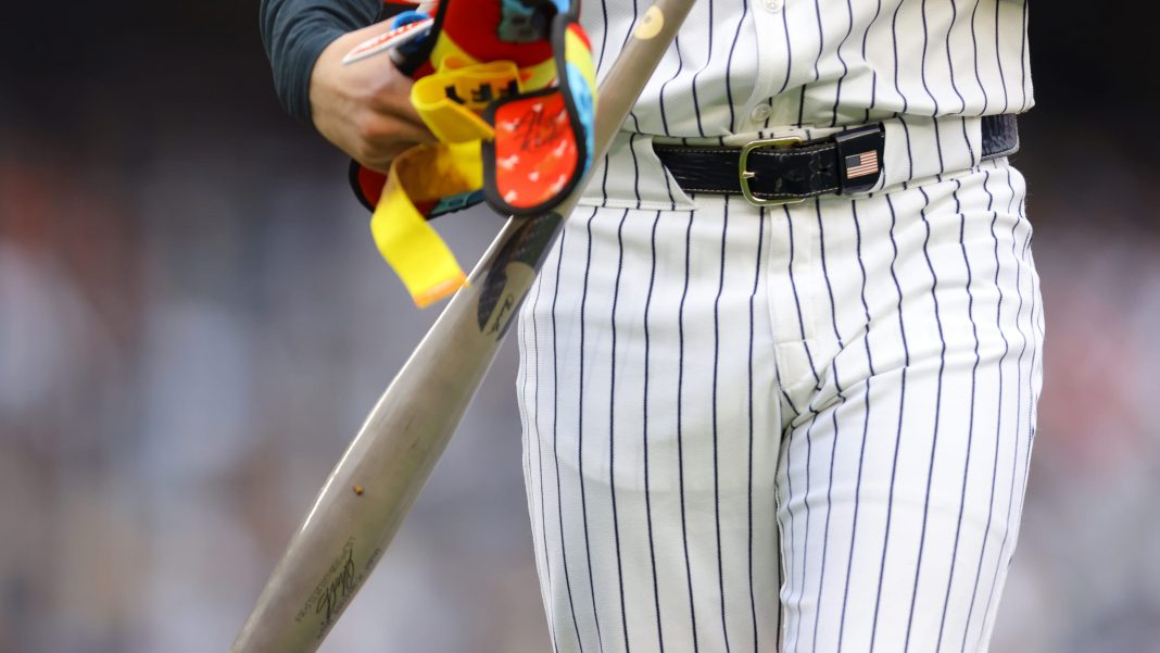 Los Yankees desatan furor con los bates 