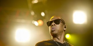 Jay-Z demanda a mujer que lo acusó de violación