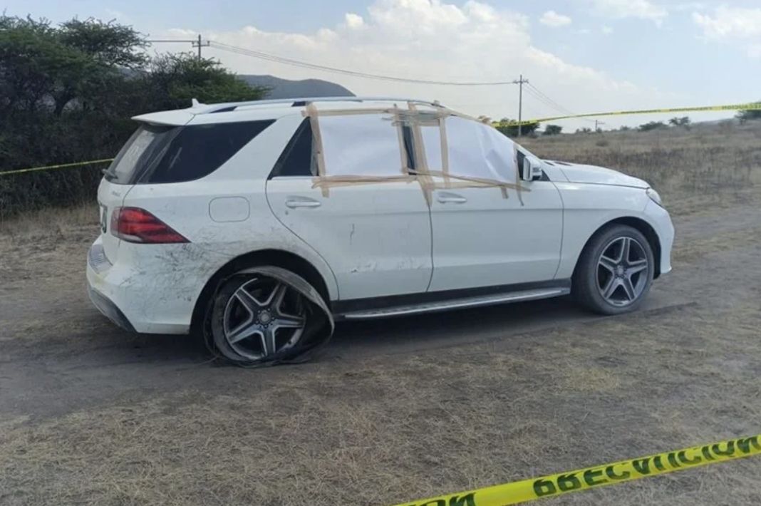 CAMIONETA Encuentran a cinco personas sin vida en el Estado de México