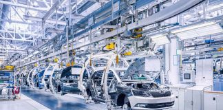 Caen acciones automotrices tras anuncio de aranceles de Trump Caen acciones automotrices tras anuncio de aranceles de Trump