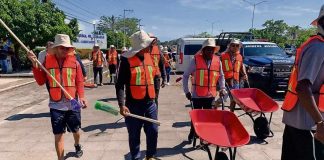 Empresas mexicanas ofrecen 64 mil empleos a repatriados Empresas mexicanas ofrecen 64 mil empleos a repatriados