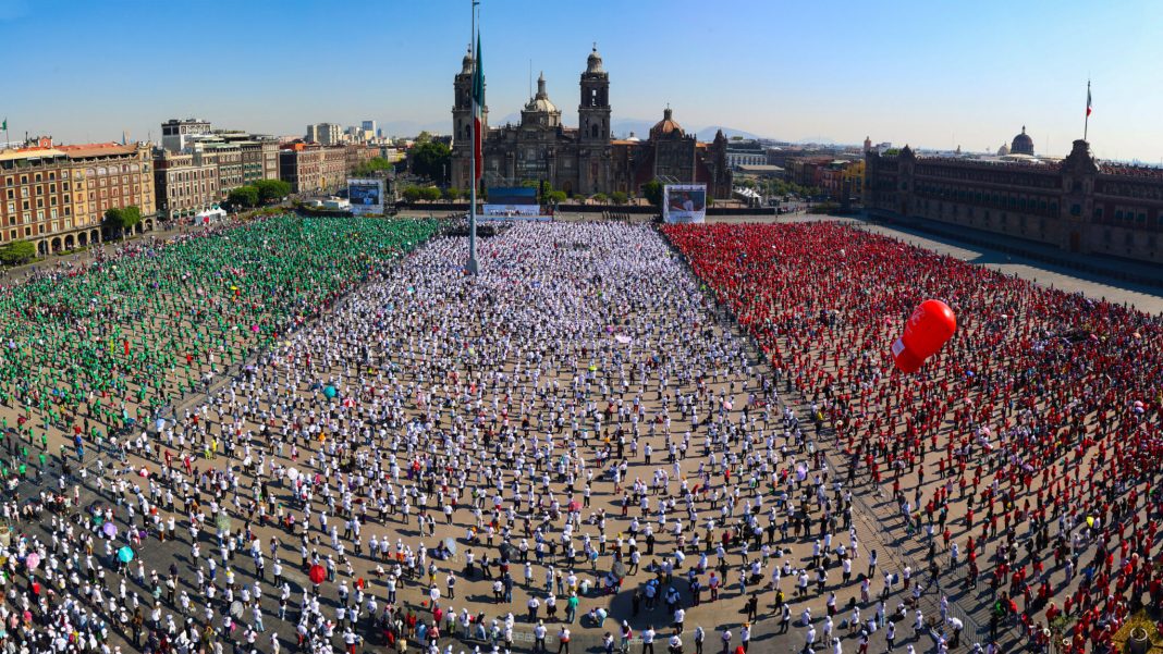 clase-masiva-de-boxeo-en-el-zocalo-2048x1152 Claudia Sheinbaum encabeza la Clase Nacional de Boxeo