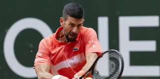 Djokovic avanza a semifinales y festeja su cumpleaños 38