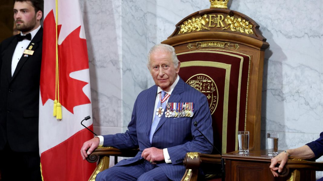 Rey Carlos III sugiere postura de la Corona ante posible guerra mundial