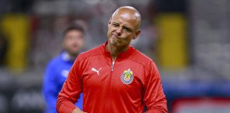 'Chicharito' se disculpa por comentarios con estereotipos de género