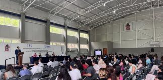 Universidades Anáhuac Puebla y Francisco de Vitoria reflexionan sobre acompañamiento educativo